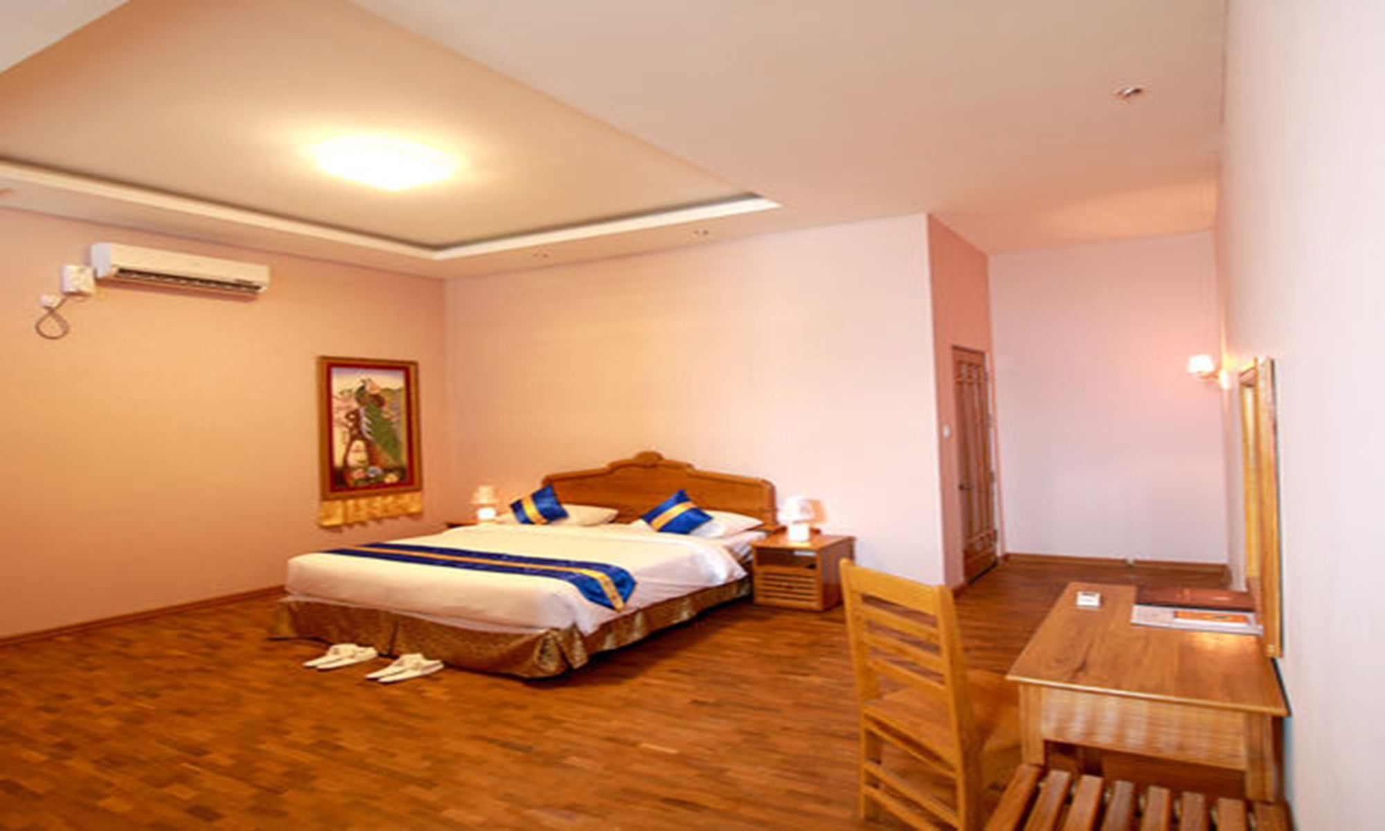 Famous Hotel Баго Экстерьер фото